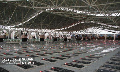 تعویض سنگ مزار آسیب دیده شهدای وادی رحمت تبریز