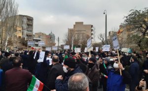 تجمع اعتراضی تبریزی‌ها مقابل کنسولگری ترکیه+متن بیانیه
