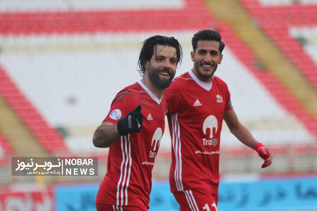 یک برد تی تی پسند