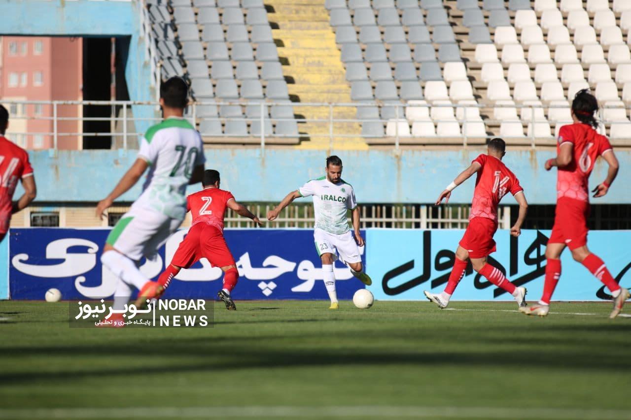 جَنگ اراک را منصوریان برد!