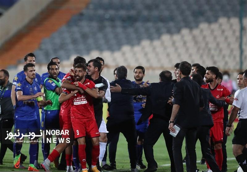 مجوز حرفهای استقلال و پرسپولیس صادر شد