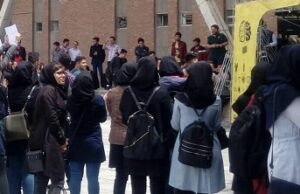 دانشجویان دانشگاه تبریز، قندیل بستند