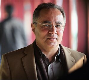 بازگشت دبیری به ریاست/شکست نفسگیر برگی از آقا شهرام!