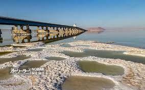 در دهه هفتاد همایش «چگونه از شر دریاچه ارومیه خلاص شویم» در دانشگاه تبریز برگزار شد/ ما به دست خودمان این بلا را سر دریاچه آوردیم