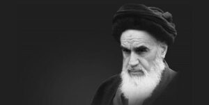 تنها کسی که جرأت مخالفت با کاپیتولاسیون را داشت امام خمینی (ره) بود