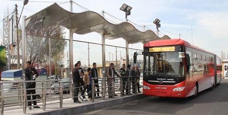 خاک خوردن 98 اتوبوس در پارکینگ شرکت واحد تبریز