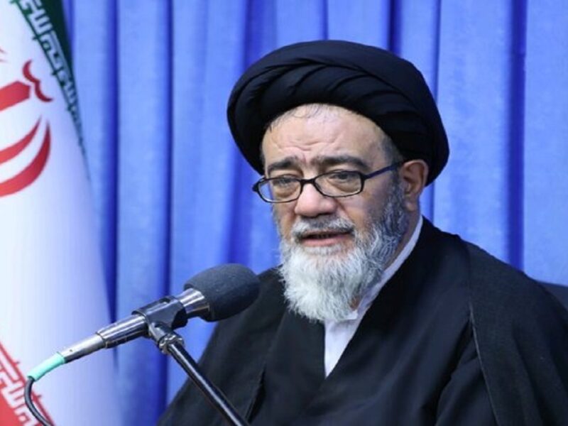 فداکاری خانوادههای جانبازان قابل ستایش است