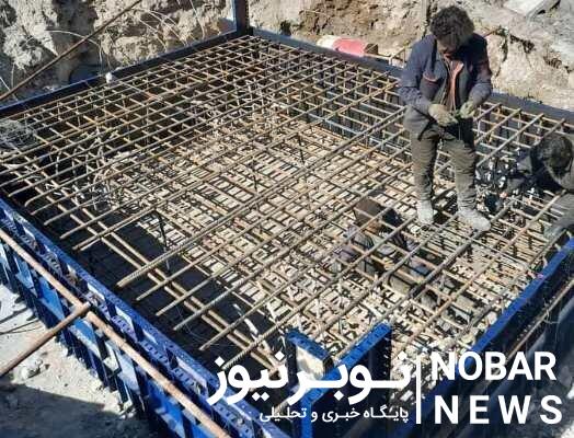 اجرای زیرسازی پایههای پل کابلی در ورودی کنارگذر شهید کسائی تبریز