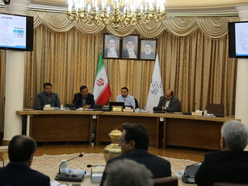 اخذ مجوز تاسیس نیروگاههای خورشیدی و تجدیدپذیر در آذربایجان شرقی