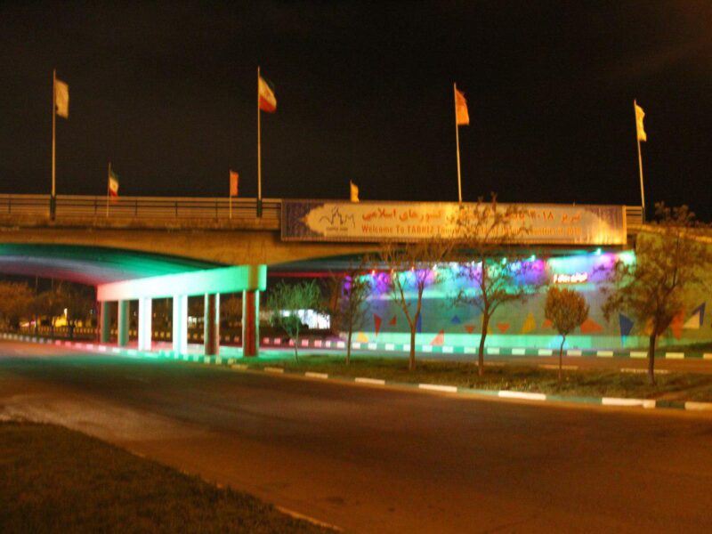 توزیع ۷۵ تن آسفالت طی هفته اخیر در معابر بافت مرکزی تبریز